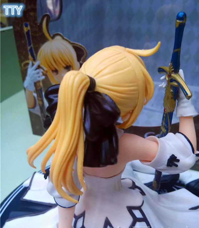 24cm Japan Anime Fate stay Night Action Figure Saber Lily figures PVC Model for collection toys with original box