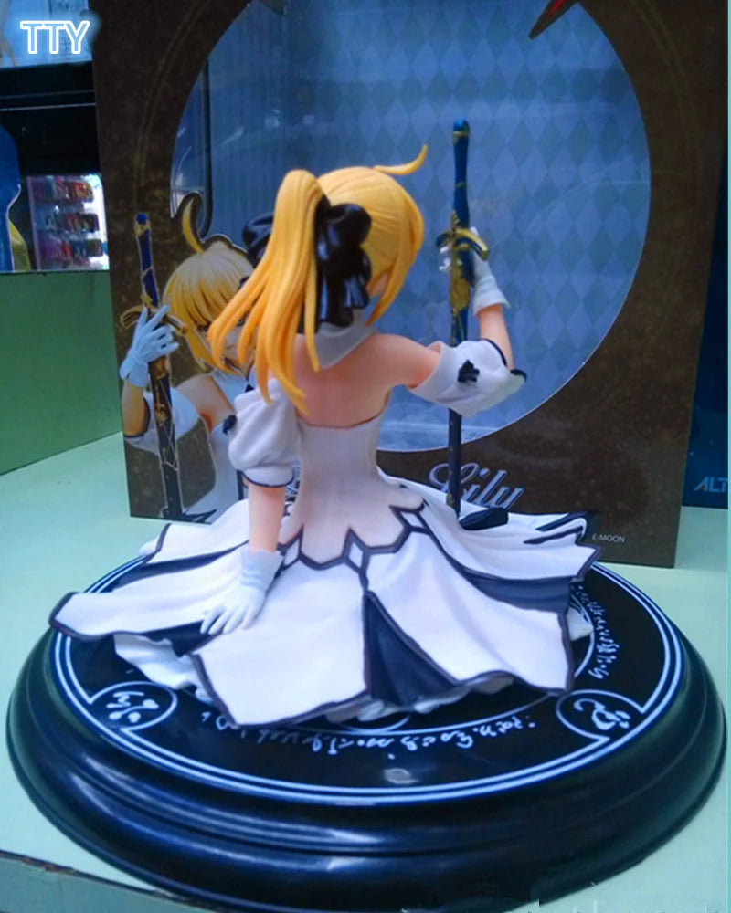 24cm Japan Anime Fate stay Night Action Figure Saber Lily figures PVC Model for collection toys with original box