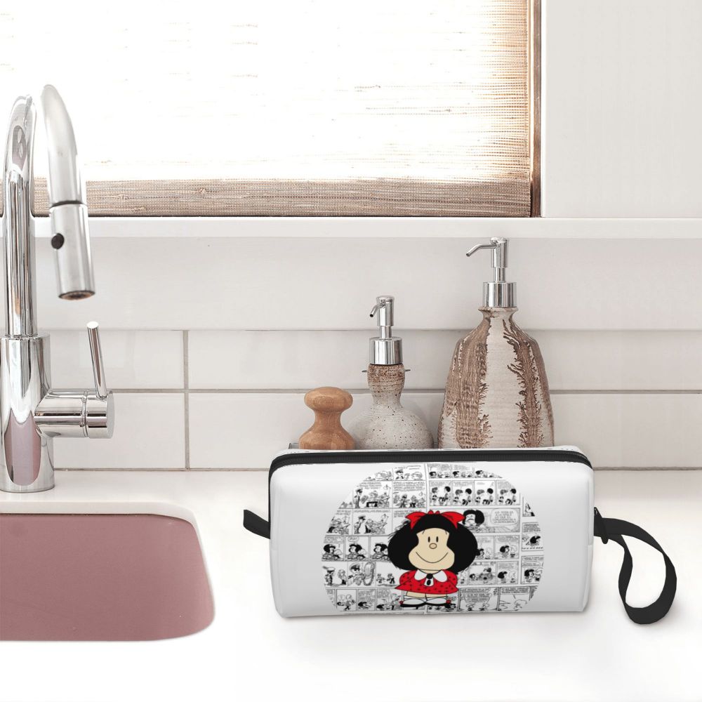 Custom Mafalda Balloon Heart Makeup Bag Women Travel Cosmetic Organizer Quino Manga Cartoon Storage Toiletry Bags Dopp Kit Case