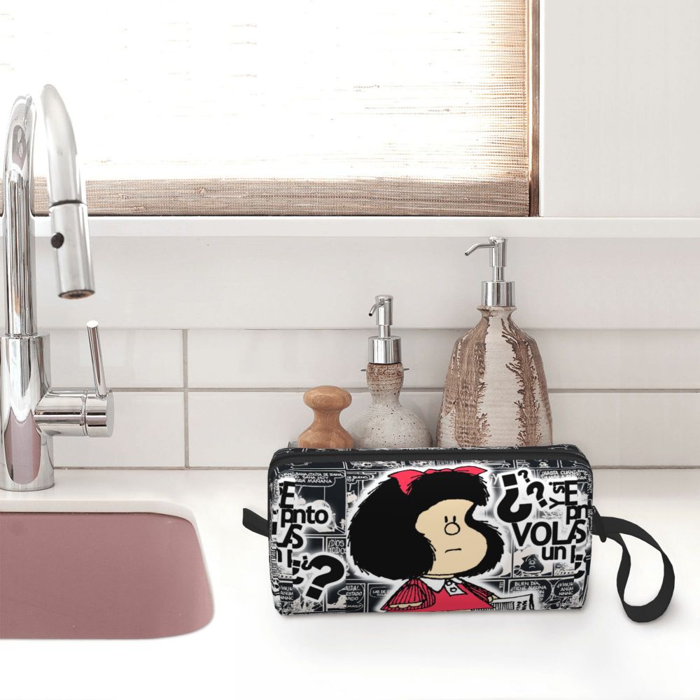 Custom Humor Manga Mafalda Travel Toiletry Bag Women Quino Argentina Cosmetic Makeup Bag Beauty Storage Bags Dopp Kit Box Case